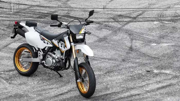 چرا موتورسیکلت سوزوکی DR-Z400S بهترین مدل آفرود معرفی شده است